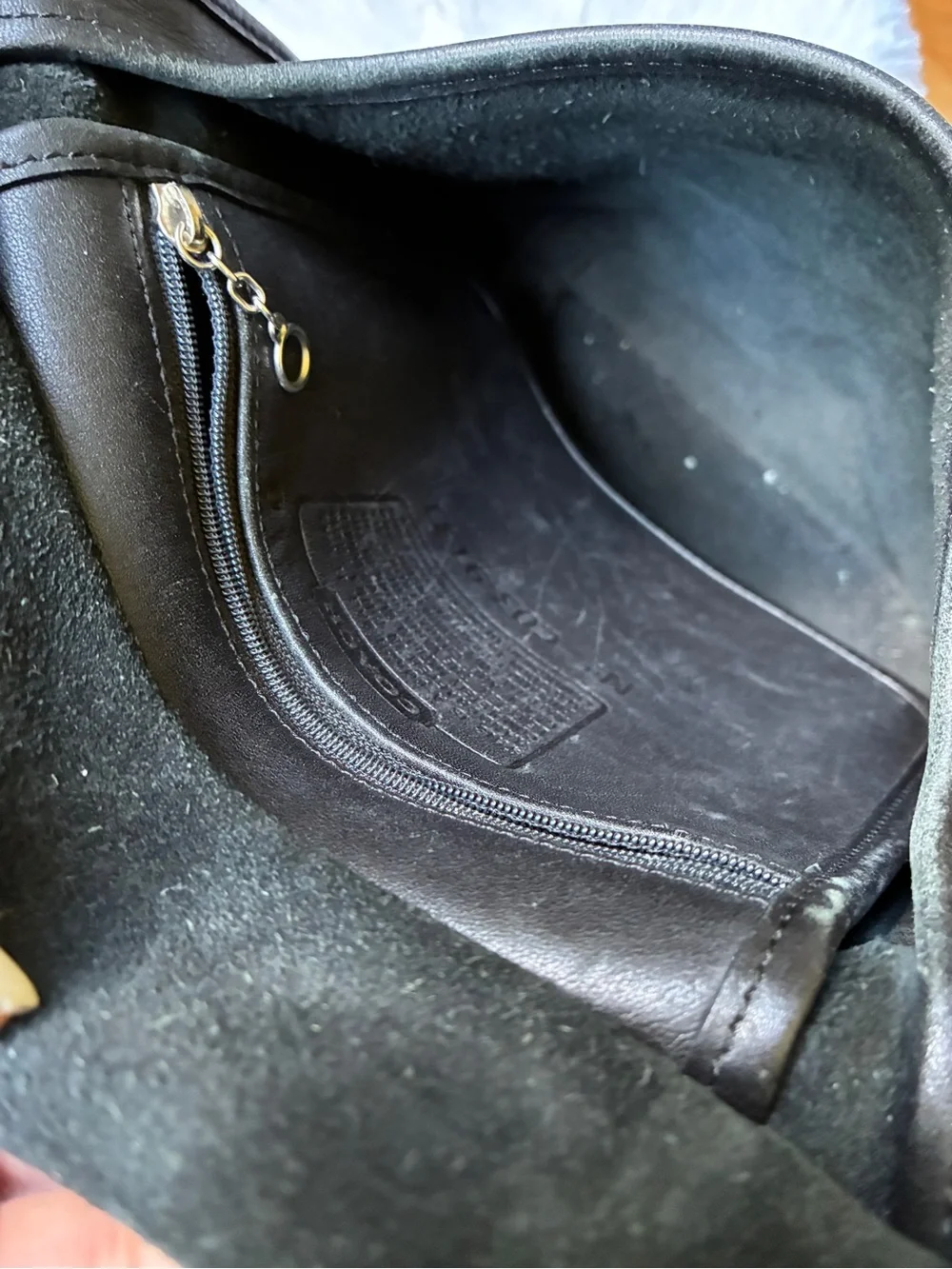 Coach 9135 Vintage Hippie Flap Slim Crossbody Shoulder Bag Black Leather 🖤 - Picture 8 of 16